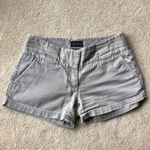 THE LIMITED Shorts size 2